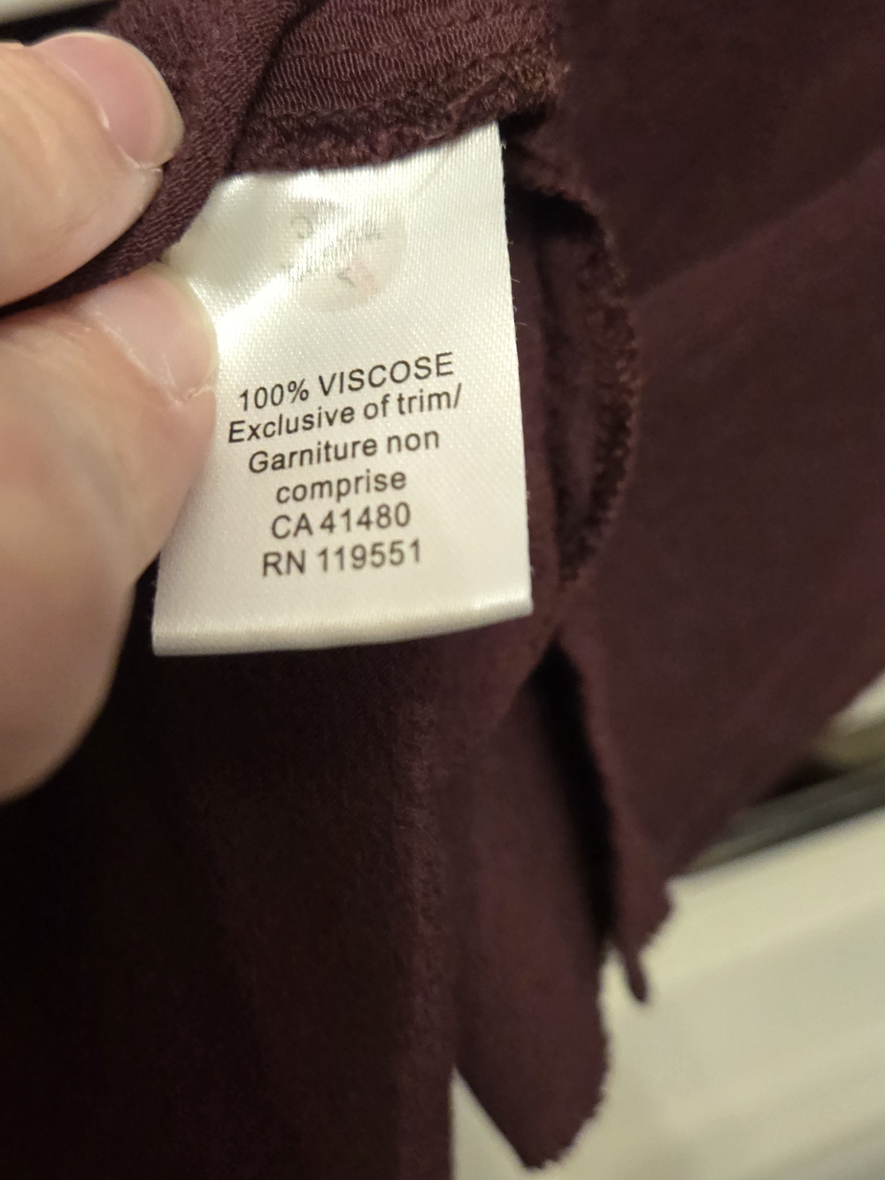 GF Collection Short Sleeve Top in Deep Plum with Woven Shoulder Detail - Picture 4 of 4